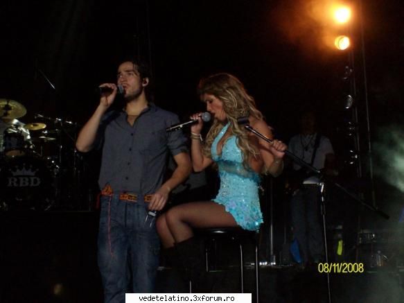 anahi poncho