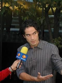 volverte ver alfonso herrera backstage del video ver"