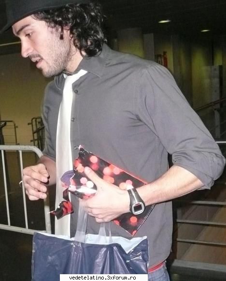 =) alfonso