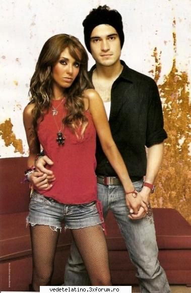 anahi poncho