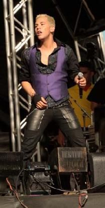 chris