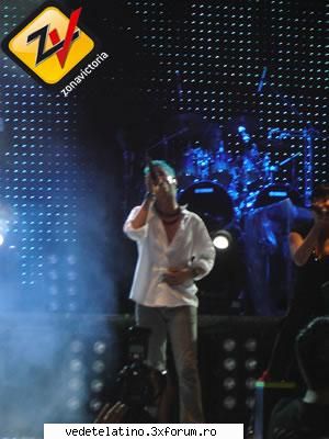 chris