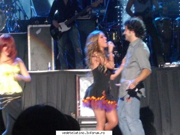 anahi poncho