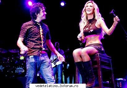 anahi poncho