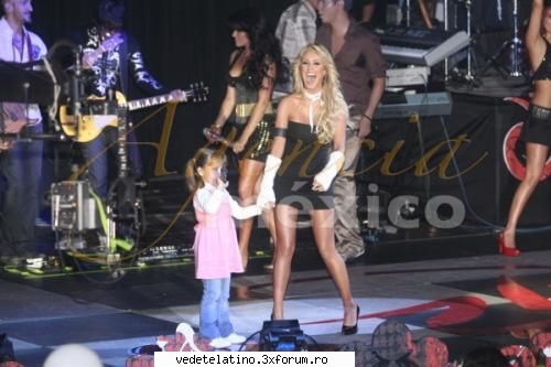 anahi - alexa_ale2000 - RBD
